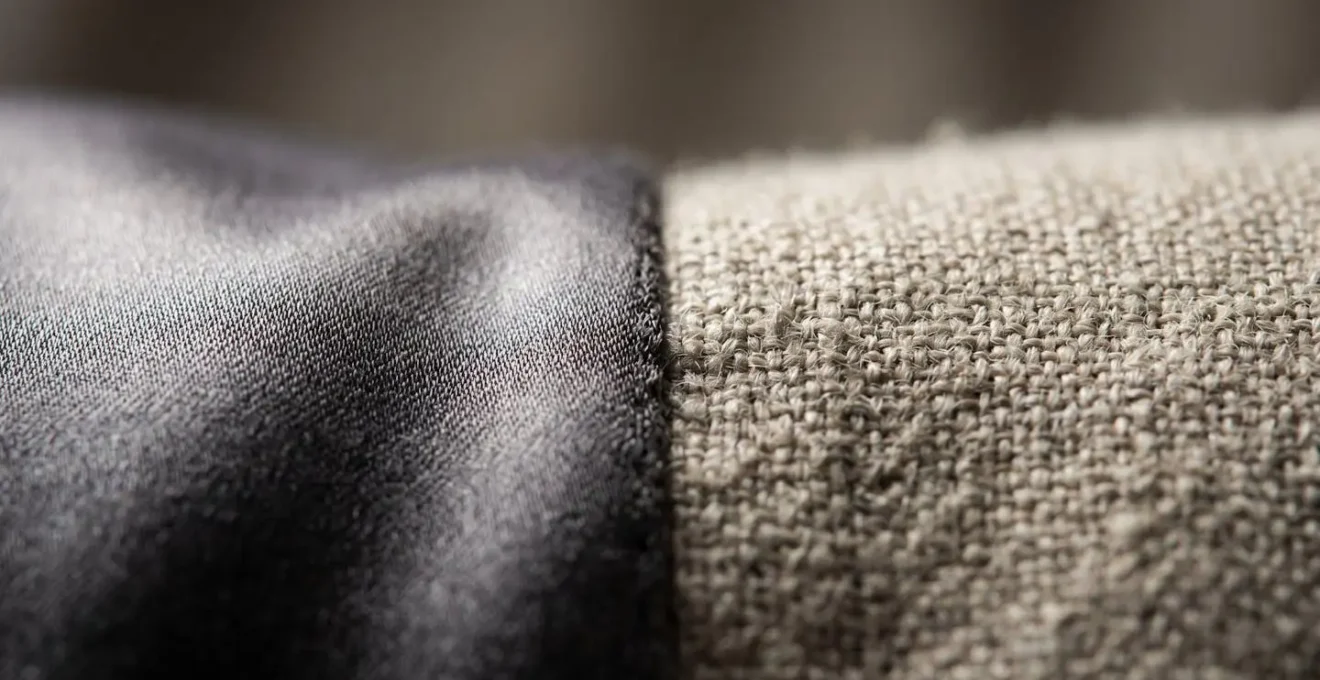 Comparaison visuelle entre les propriétés du micromodal et du coton à l'échelle des fibres